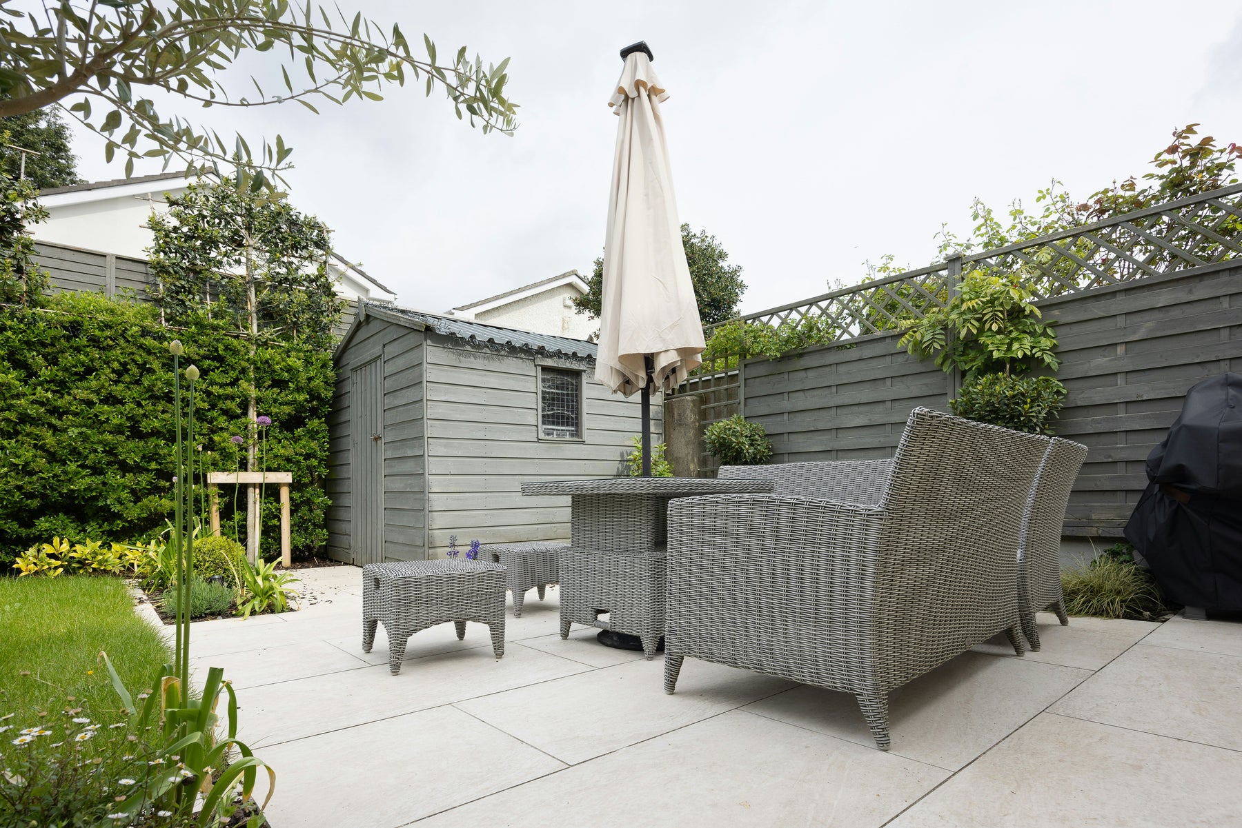 Create Stunning Outdoor Spaces with Allisons Premium Paving Materials